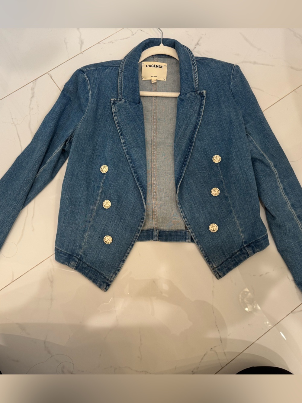 L'AGENCE Double-Breasted Crop Denim Jacket in Size 0 - Picture 5 of 9